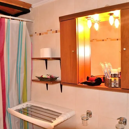 Minares Traditional